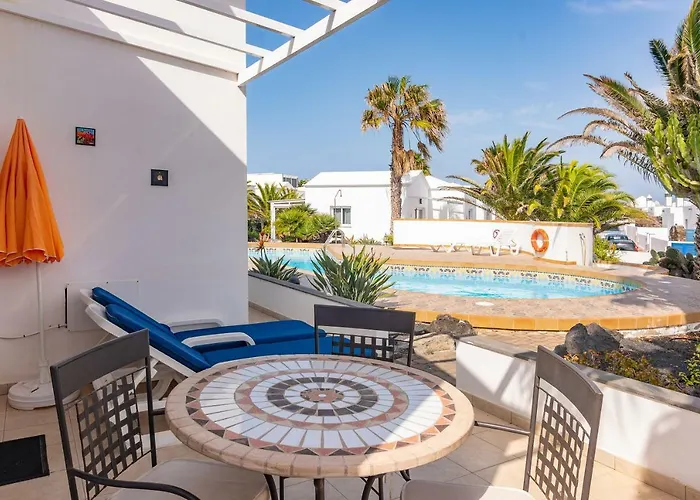 Charco Del Palo Bungalows Feriehus