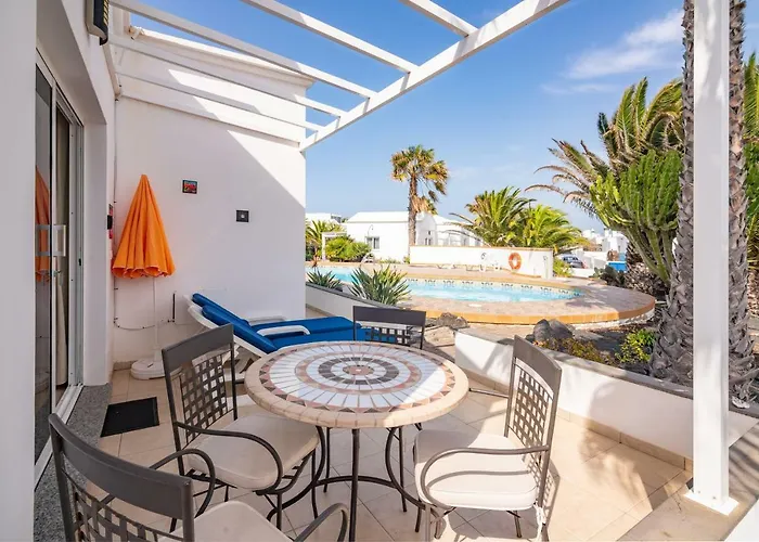 Charco del Palo Bungalows