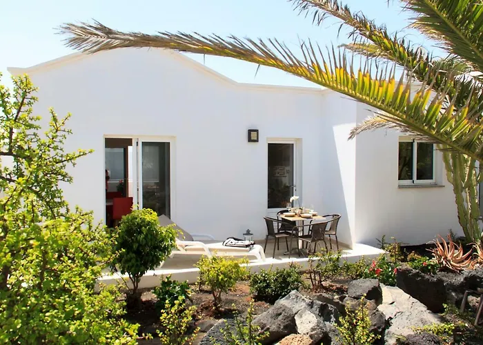 Charco del Palo Bungalows