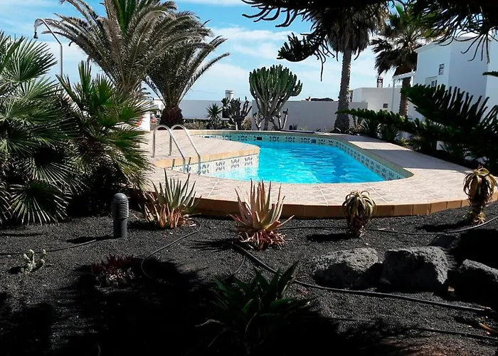 Charco del Palo Bungalows