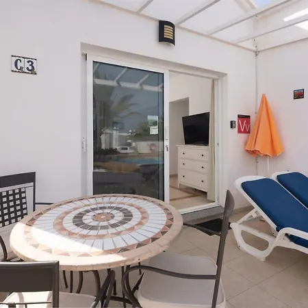 Charco Del Palo Bungalows تشاركو ديل بالو