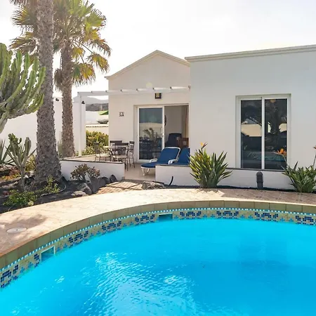 بيت للعطل Charco Del Palo Bungalows تشاركو ديل بالو