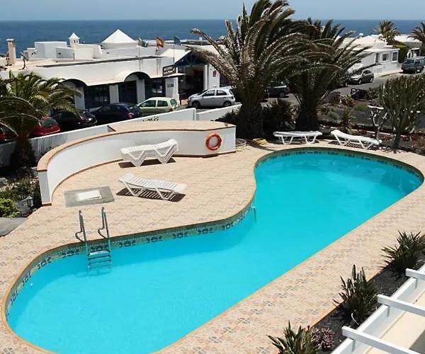 Charco Del Palo Bungalows 펜션