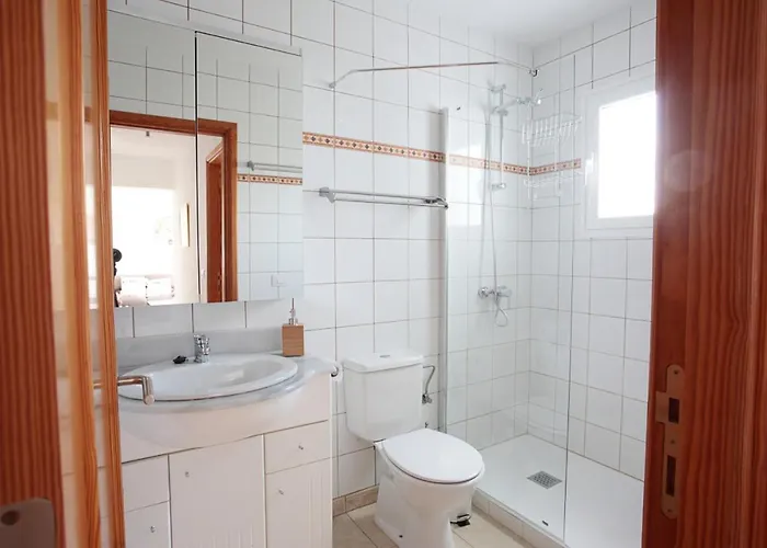 펜션 Charco Del Palo Bungalows 차르코 델 팔로